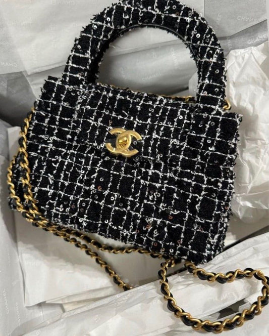 Chanel Kelly Tweed