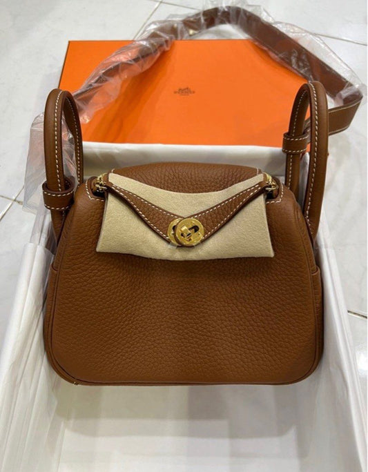*SALE* Hermes Mini Lindy Gold with Gold Hardware
